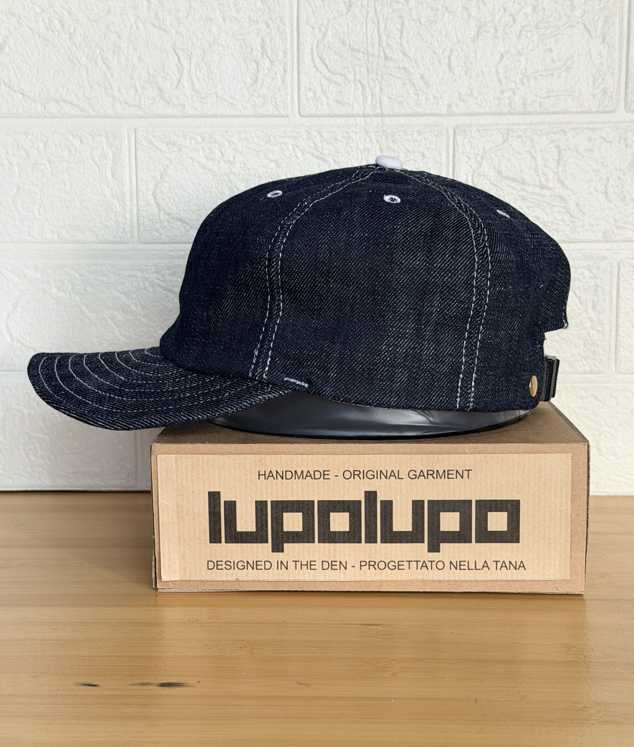 lupolupo cap one - Image 3